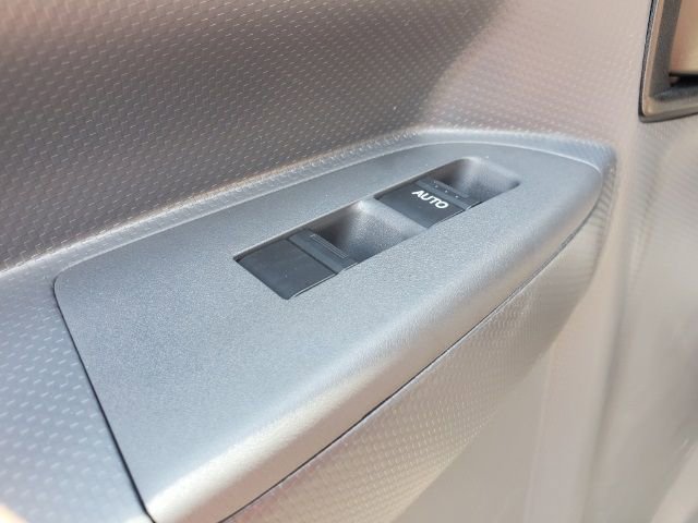 New 2025 Chevrolet Low Cab Forward image 7