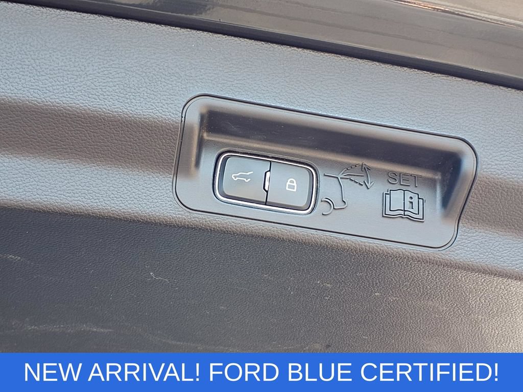 Certified 2023 Ford Explorer XLT w/ Equipment Group 202A AWD/4WD image 22