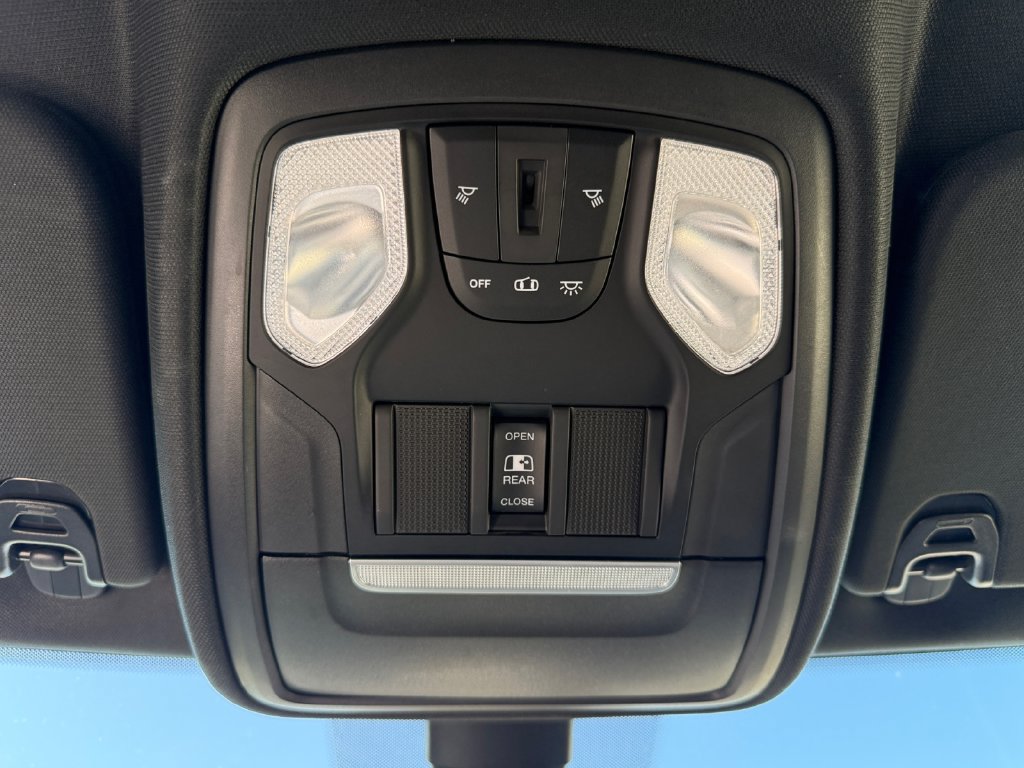 Used 2021 RAM 1500 Big Horn AWD/4WD image 44