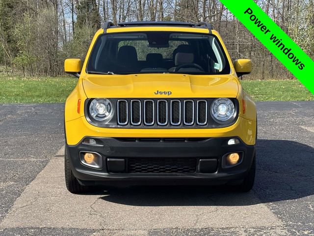 Used 2018 Jeep Renegade Latitude w/ Advanced Technology Group image 31