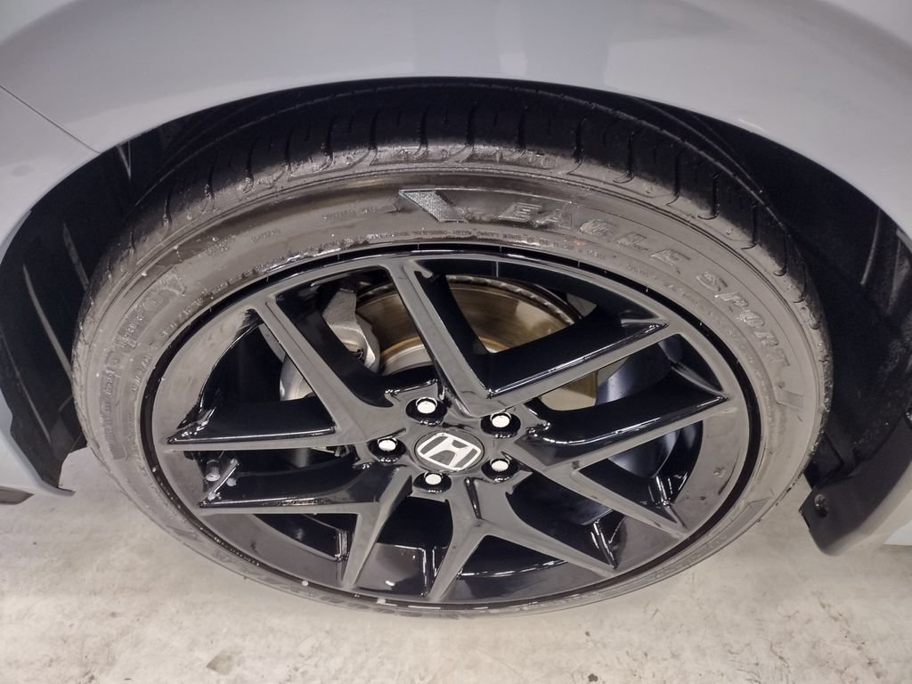 Used 2022 Honda Civic Sport image 4