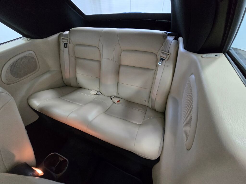 Used 2003 Chrysler Sebring Limited image 87