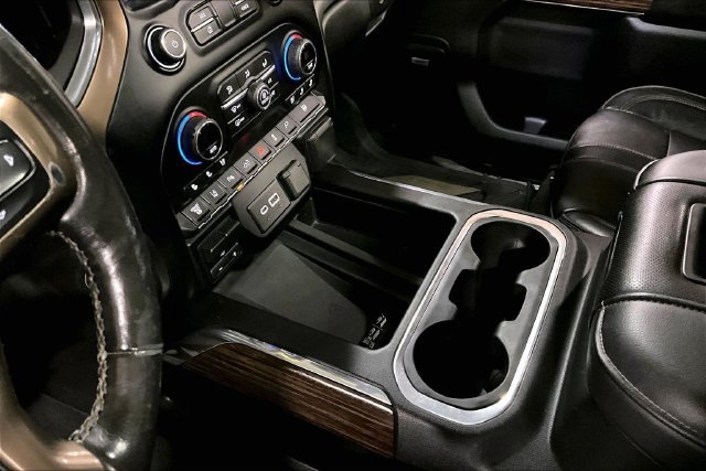 Used 2020 Chevrolet Silverado 2500 High Country w/ Technology Package AWD/4WD image 37