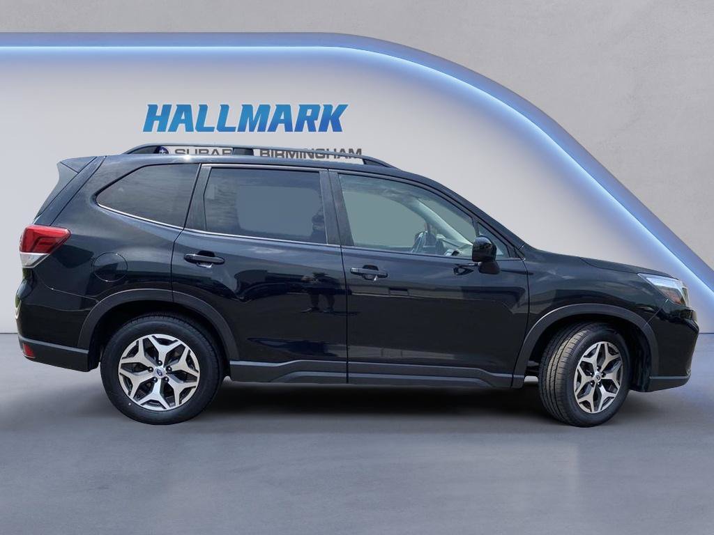 Used 2021 Subaru Forester Premium AWD/4WD image 2