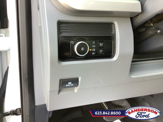 Used 2023 Ford F550 4x4 Regular Cab Super Duty image 13