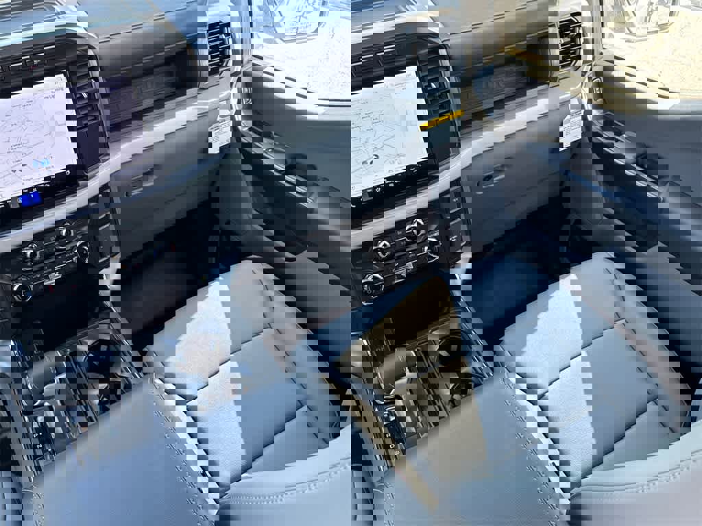 New 2023 Ford F150 Lightning Pro image 20