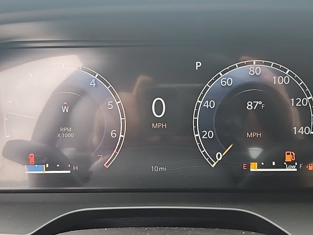 New 2026 Jeep Grand Cherokee Laredo X RWD image 12