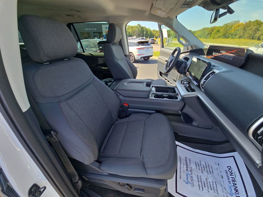 New 2025 Ford Expedition Max Active image 25