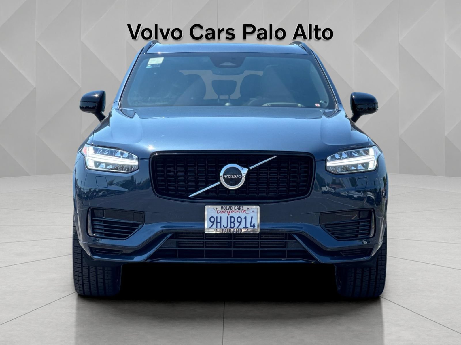 Certified 2023 Volvo XC90 T8 Ultimate AWD/4WD image 15