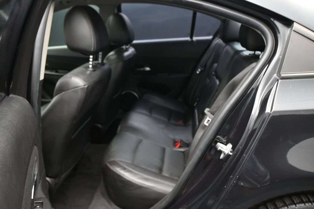 Used 2015 Chevrolet Cruze LTZ w/ Sun, Sound and Sport Package FWD image 26