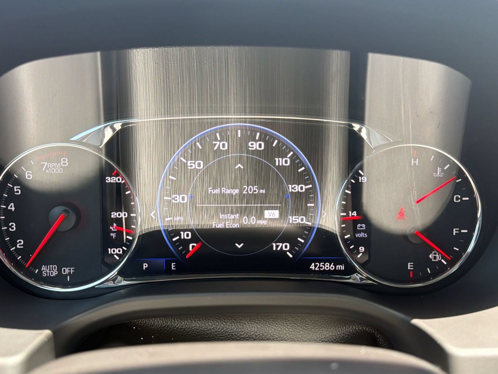 Used 2022 GMC Acadia AT4 w/ Technology Package AWD/4WD image 22