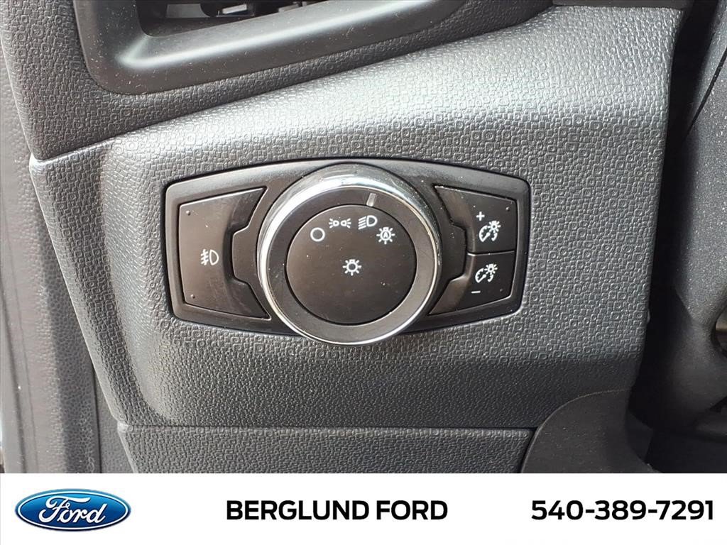 Used 2020 Ford EcoSport SE w/ SE Convenience Package AWD/4WD image 21