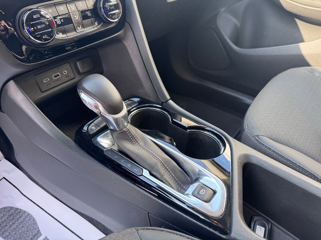 Used 2023 Buick Encore GX Select w/ Sport Touring Package image 24