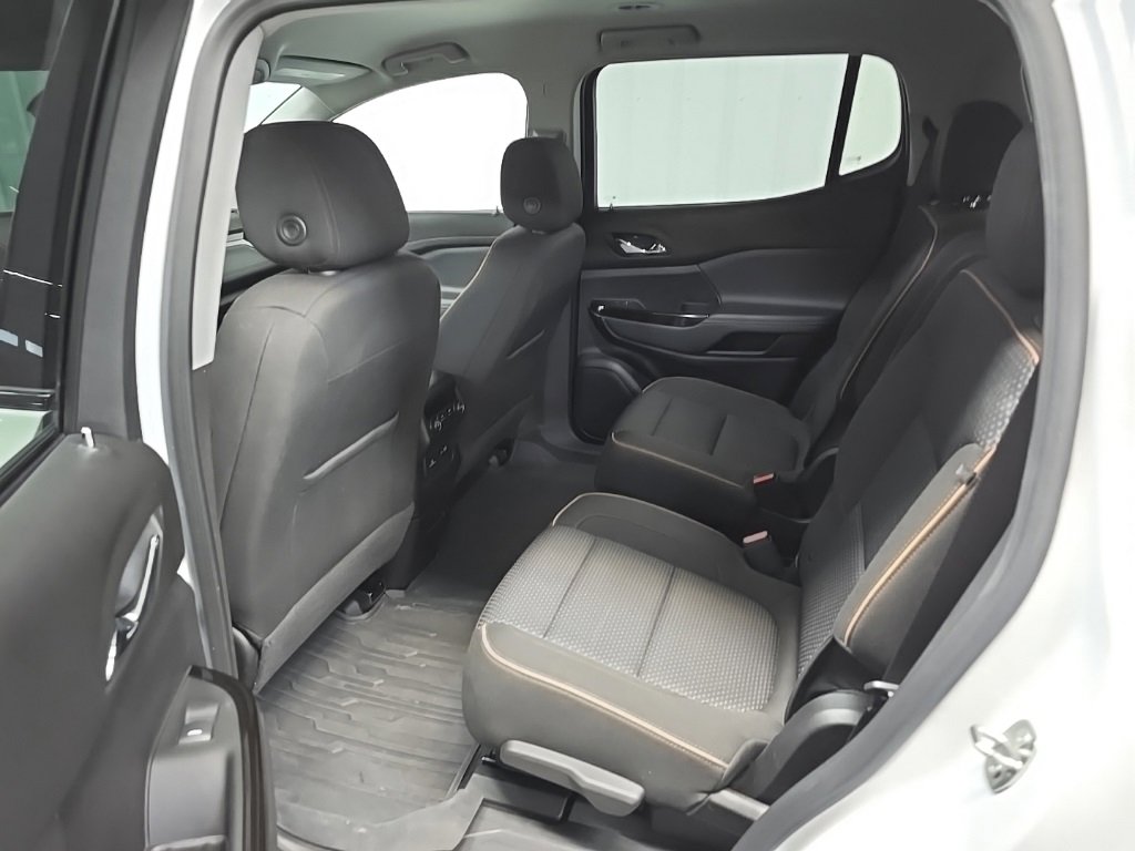 Used 2023 GMC Acadia AT4 w/ Trailering Package image 30