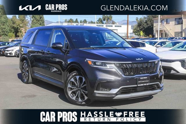 Certified 2024 Kia Carnival EX image 1