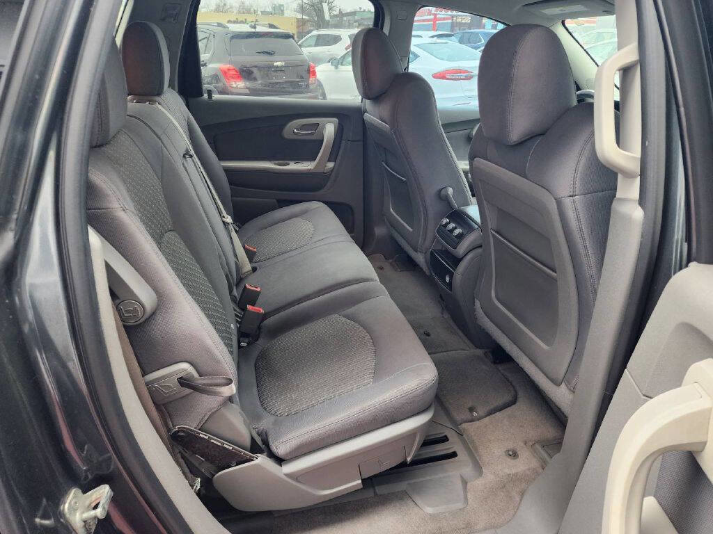 Used 2011 Chevrolet Traverse LS AWD/4WD image 13