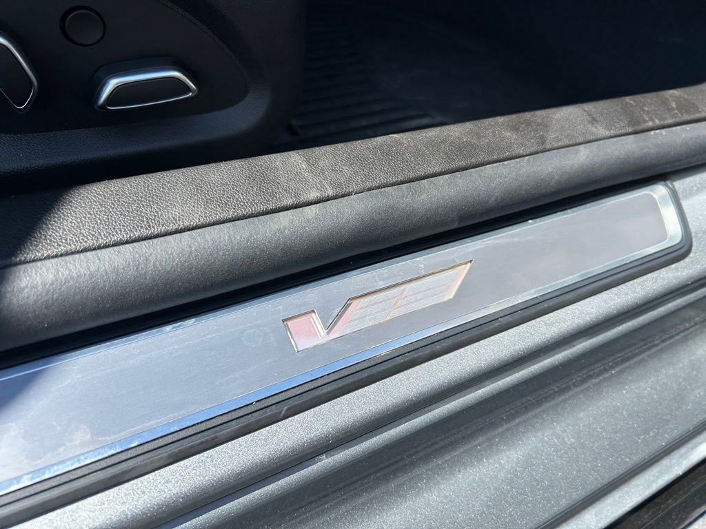 Used 2024 Cadillac CT5 V Blackwing w/ Driver Assist Package image 23