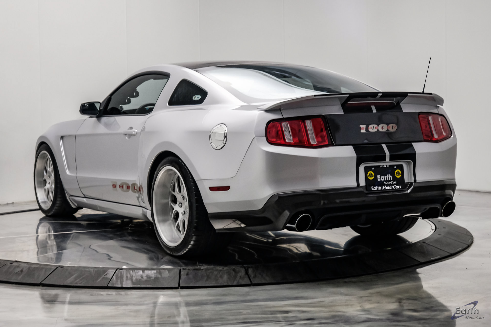 Used 2012 Ford Mustang Shelby GT500 w/ SVT Performance Pkg RWD image 13