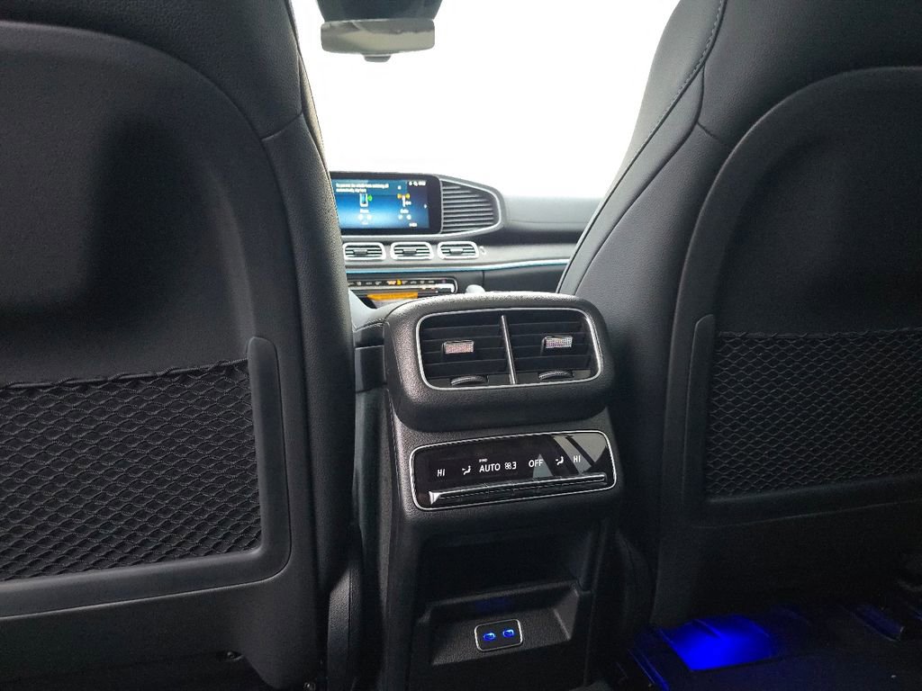 New 2026 Mercedes-Benz GLS 450 4MATIC image 24