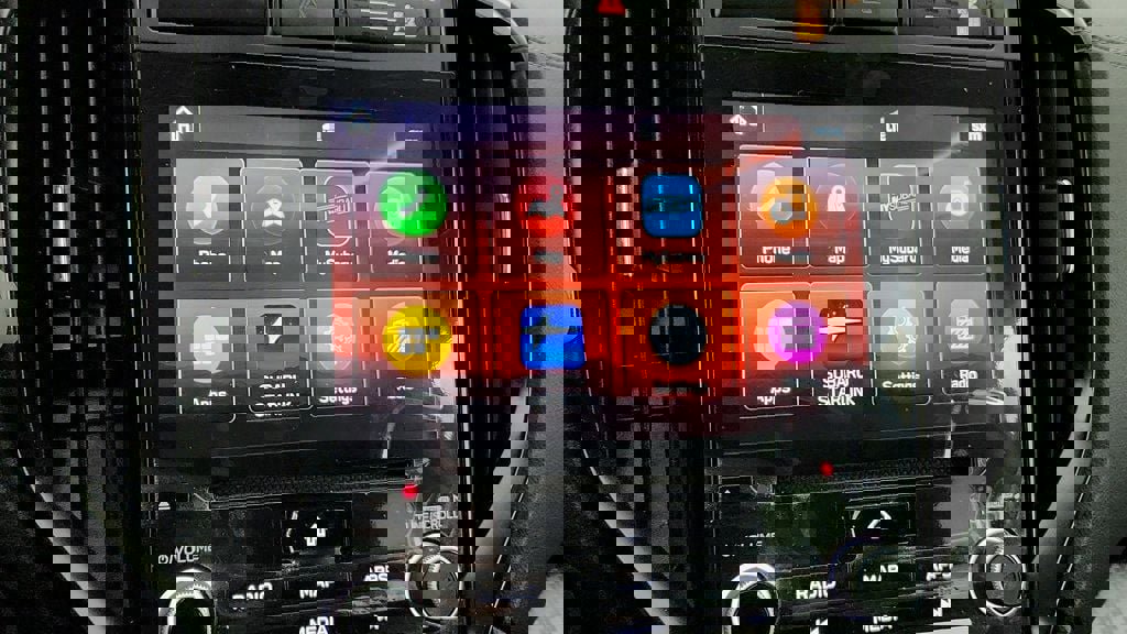 Used 2022 Subaru Ascent Onyx Edition image 19