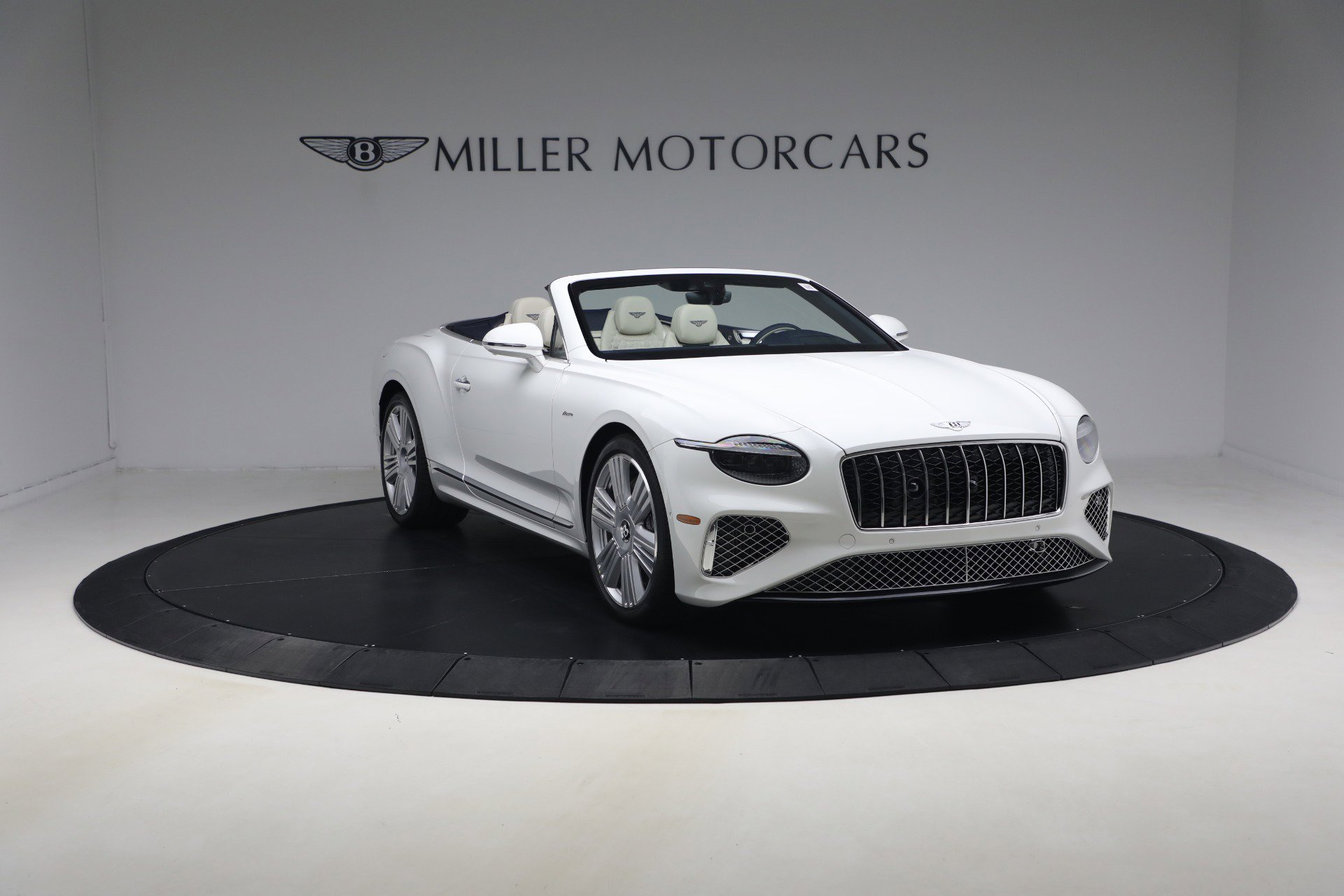 New 2026 Bentley Continental GTC AWD/4WD image 11
