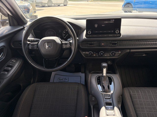 Used 2025 Honda HR-V Sport image 8