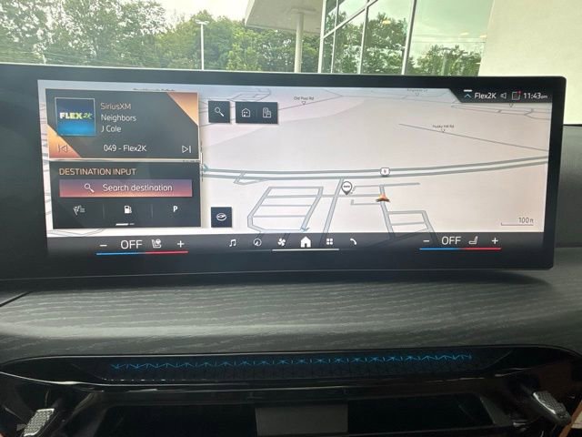 Used 2025 BMW 330i xDrive Sedan w/ Convenience Package image 15