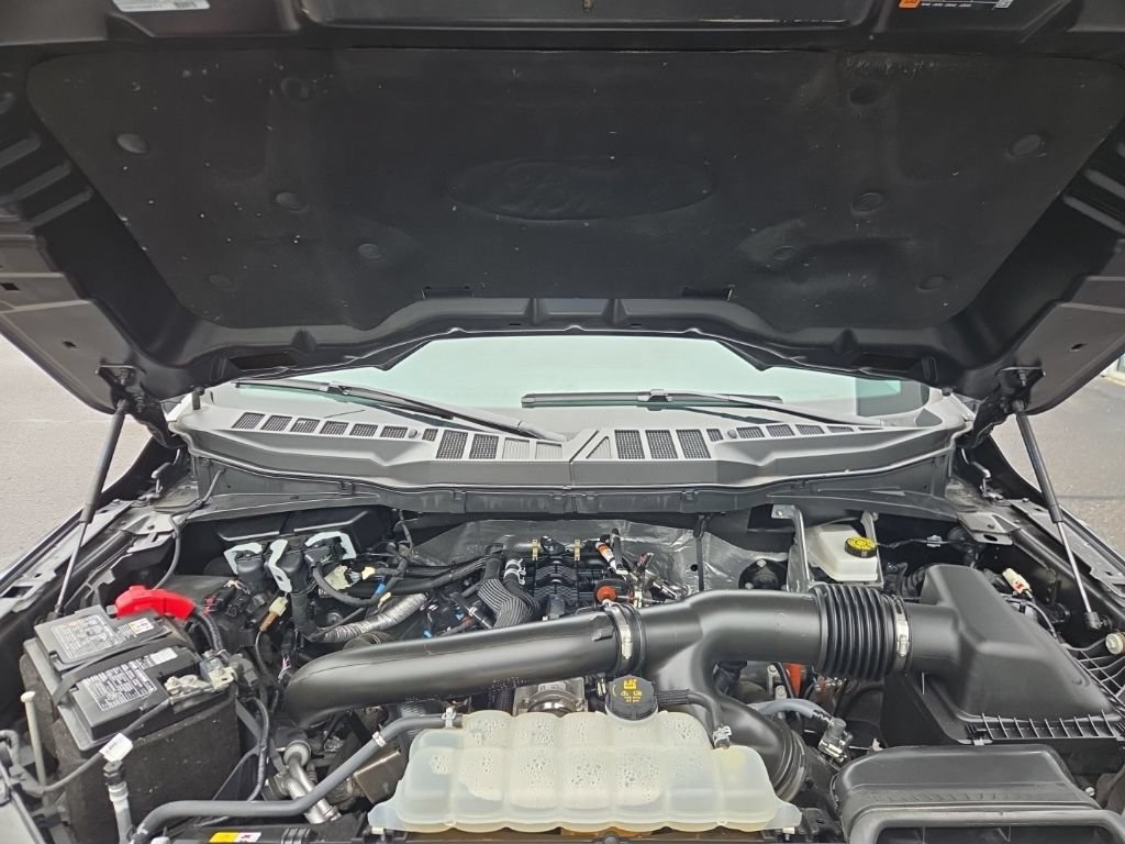 Used 2025 Ford F150 Lariat AWD/4WD image 43