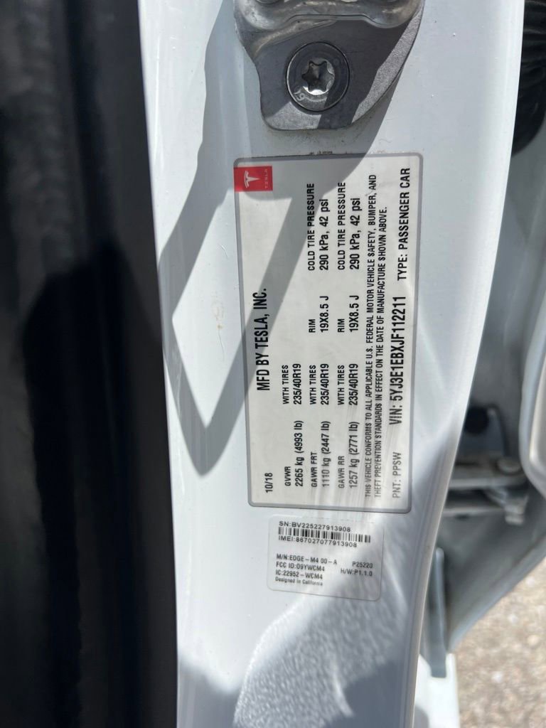 Used 2018 Tesla Model 3 Long Range AWD/4WD image 28