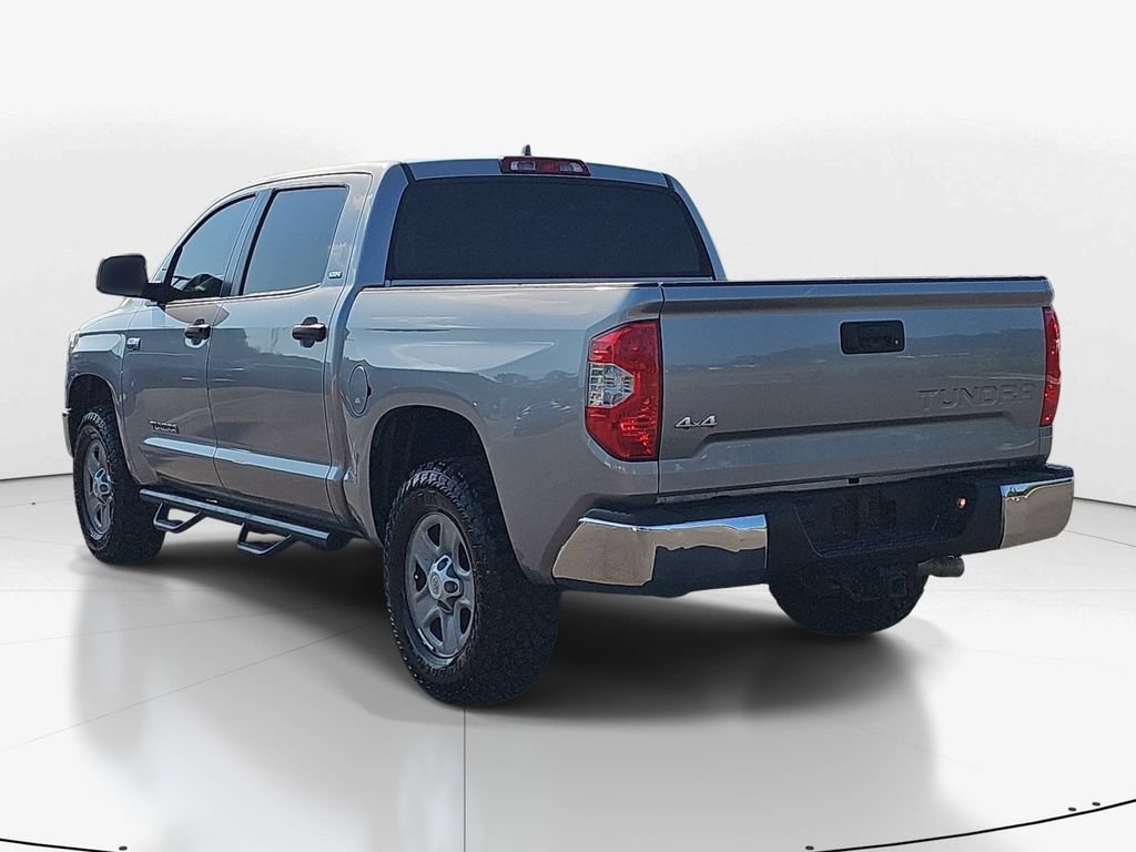 Used 2020 Toyota Tundra SR5 w/ SR5 Leather Package AWD/4WD image 8