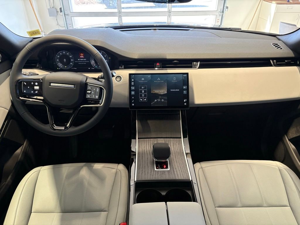 New 2026 Land Rover Range Rover Evoque S AWD/4WD image 18
