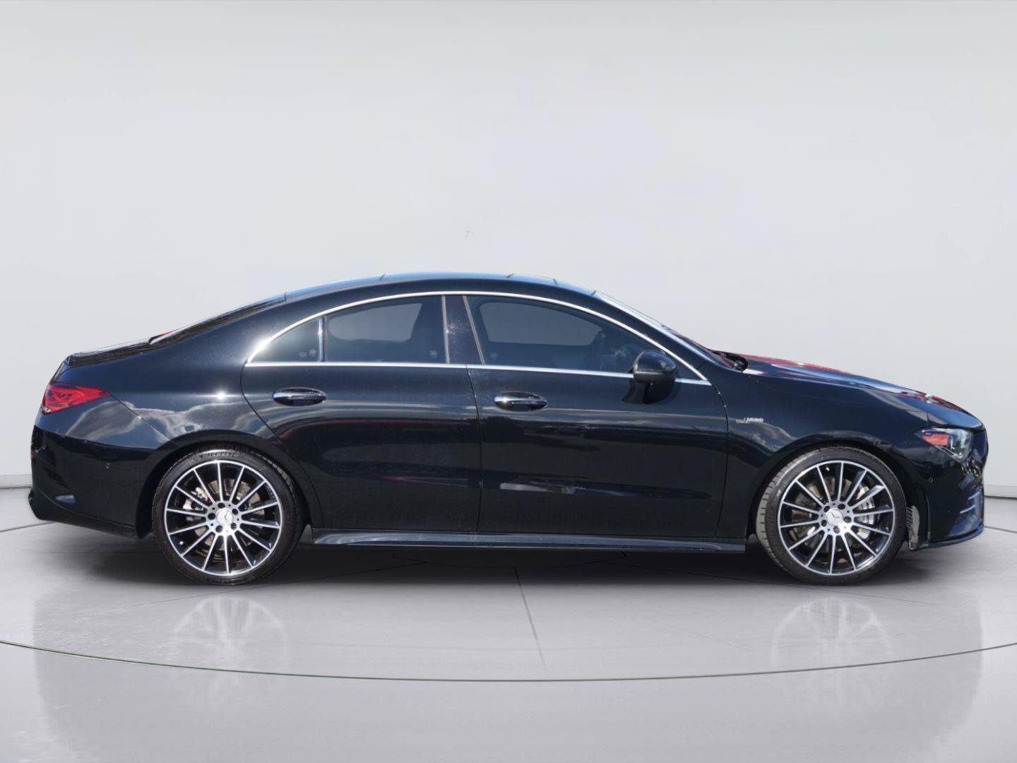 Used 2021 Mercedes-Benz CLA 35 AMG 4MATIC image 5