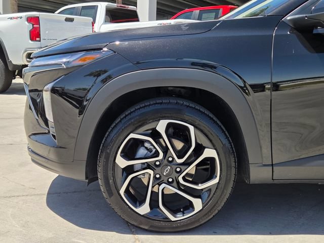 Certified 2025 Chevrolet Trax RS w/ Driver Confidence Package FWD image 9
