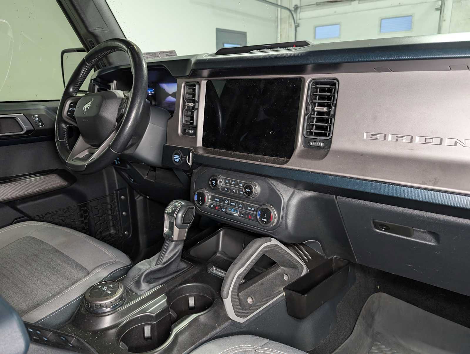 Used 2022 Ford Bronco Outer Banks AWD/4WD image 43