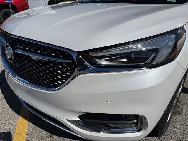 Used 2021 Buick Enclave Avenir w/ Avenir Technology Package image 35