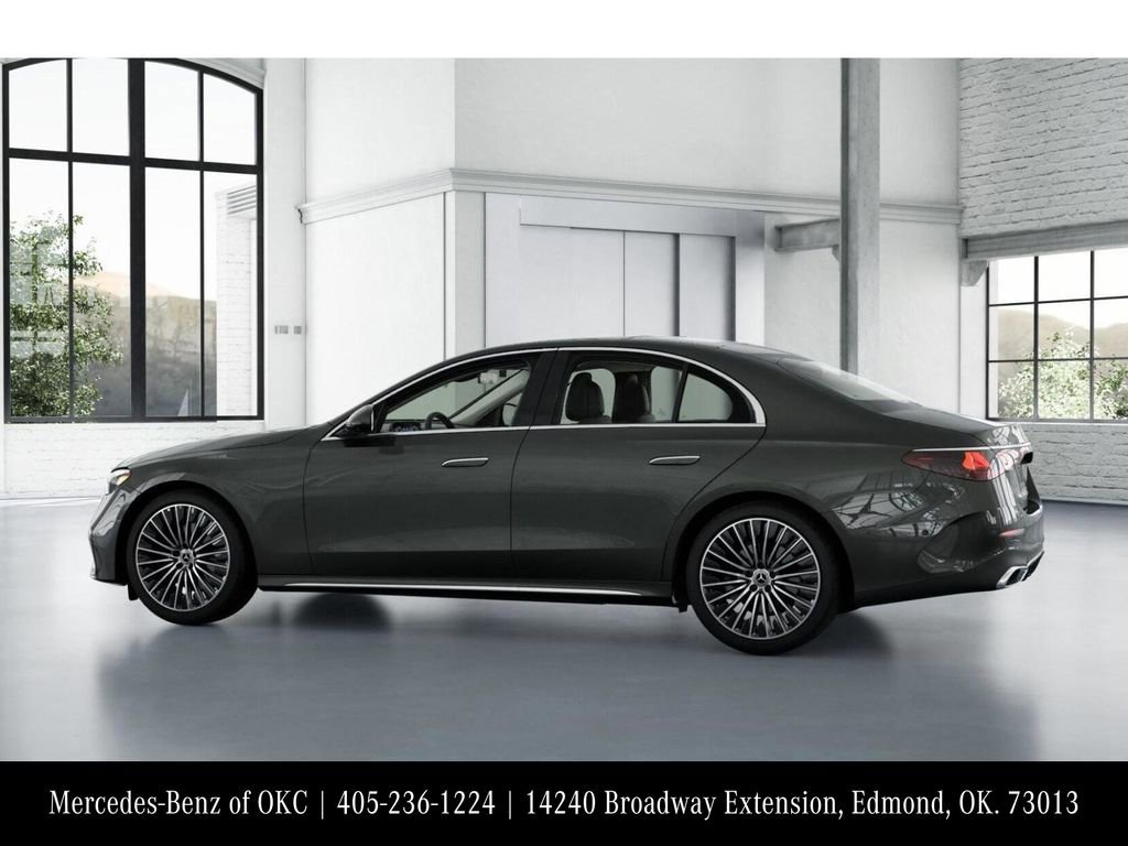 Used 2025 Mercedes-Benz E 350 Sedan image 32