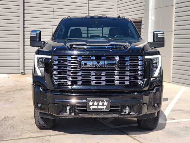 Used 2026 GMC Sierra 2500 Denali Ultimate AWD/4WD image 3