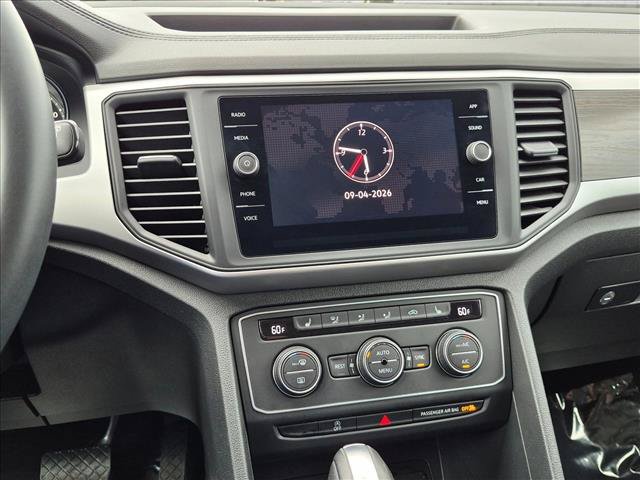 Used 2021 Volkswagen Atlas SE w/ Panoramic Sunroof Package FWD image 12