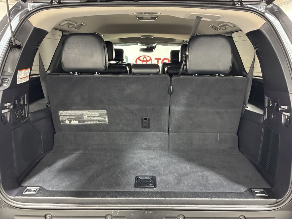 Used 2020 Toyota Sequoia TRD Pro AWD/4WD image 17