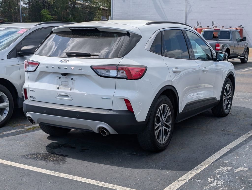 Used 2020 Ford Escape SEL image 3