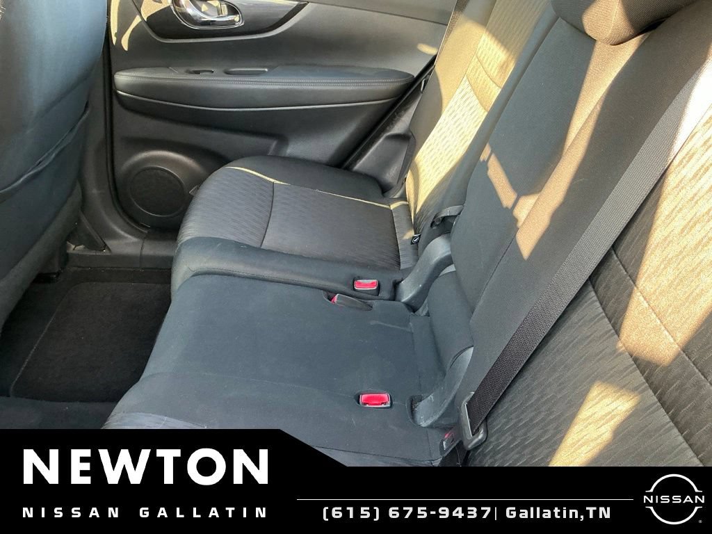 Used 2018 Nissan Rogue S FWD image 8