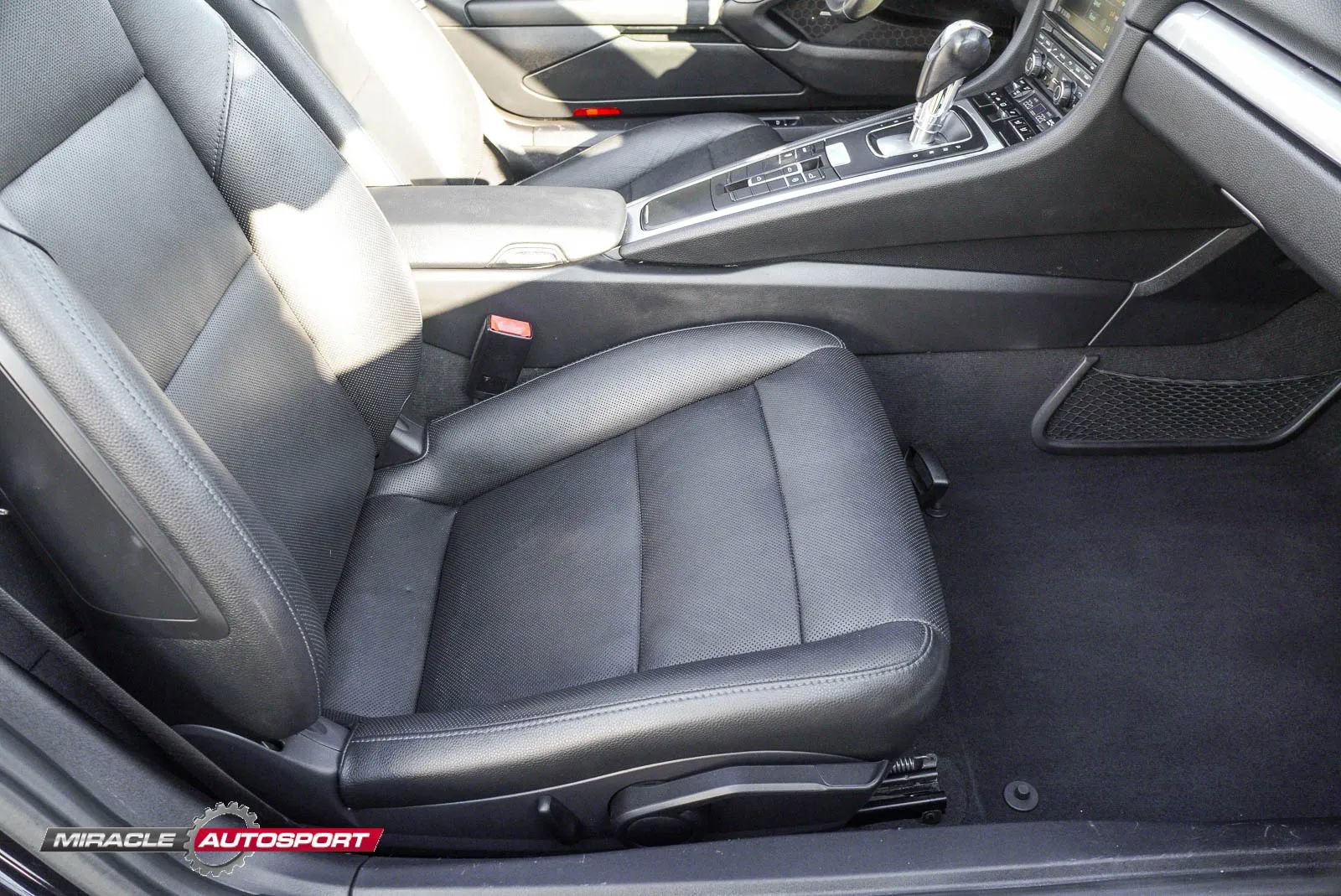 Used 2016 Porsche Boxster Black Edition image 26