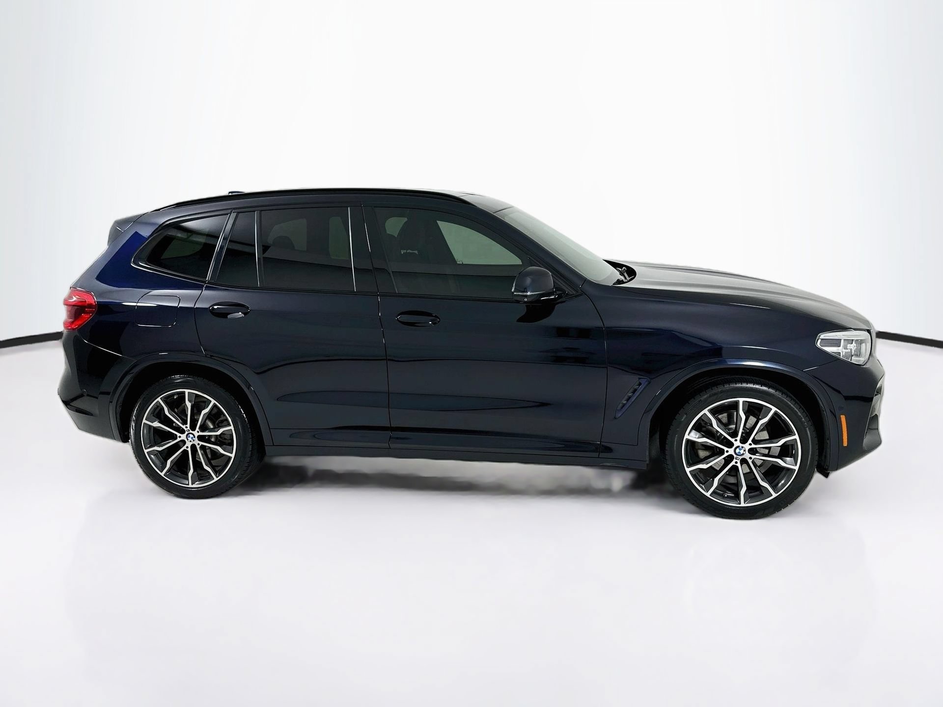Used 2019 BMW X3 sDrive30i w/ M Sport Package 2 RWD image 9