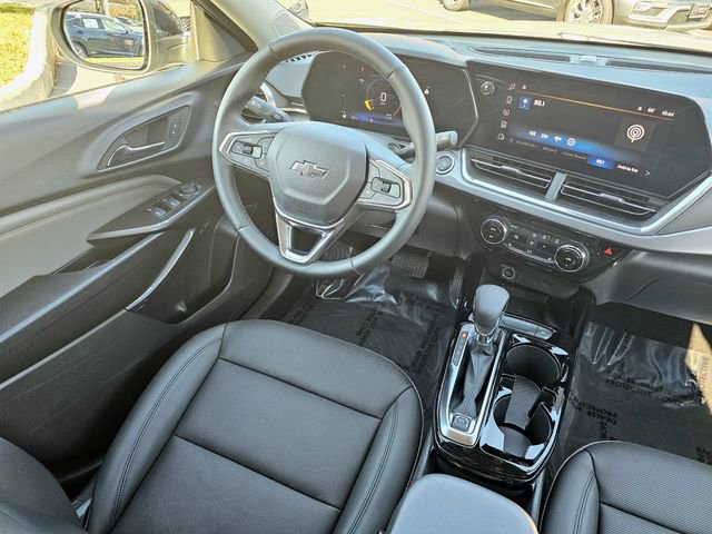 Used 2025 Chevrolet Trax ACTIV w/ Sunroof Package image 29