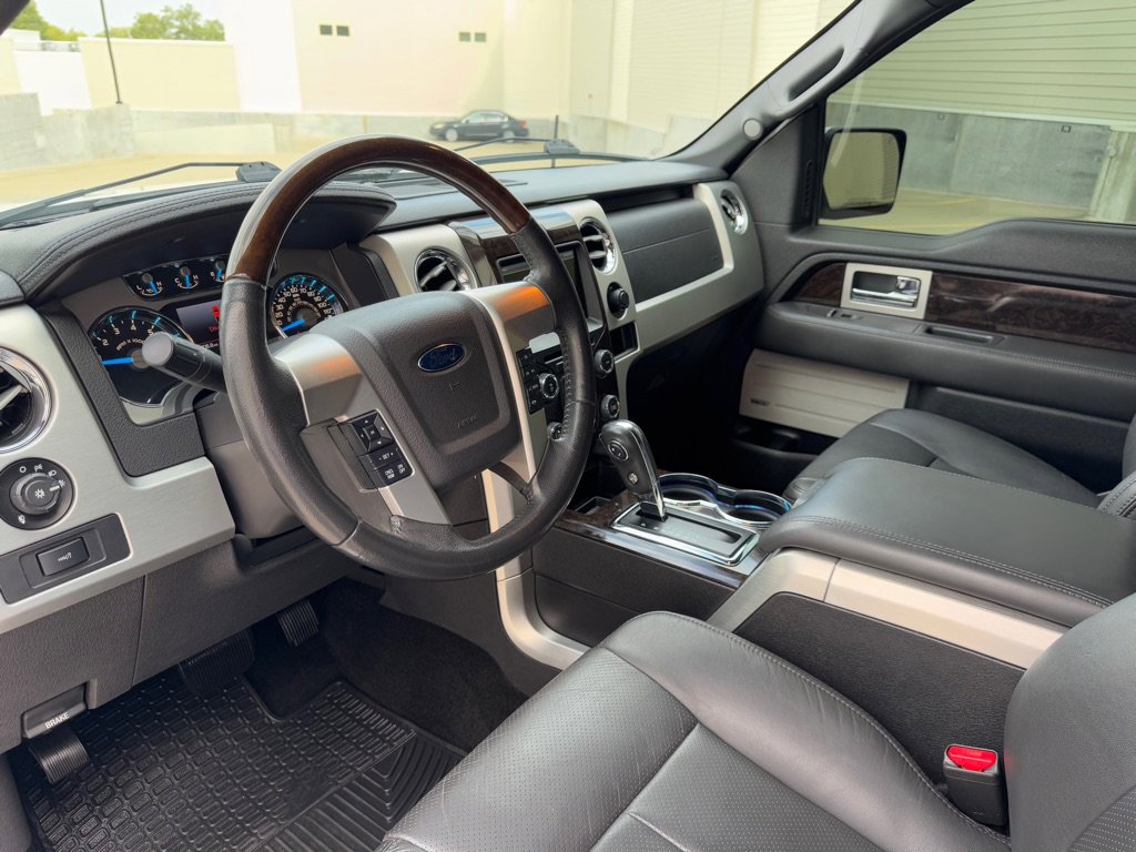 Used 2014 Ford F150 Platinum image 11