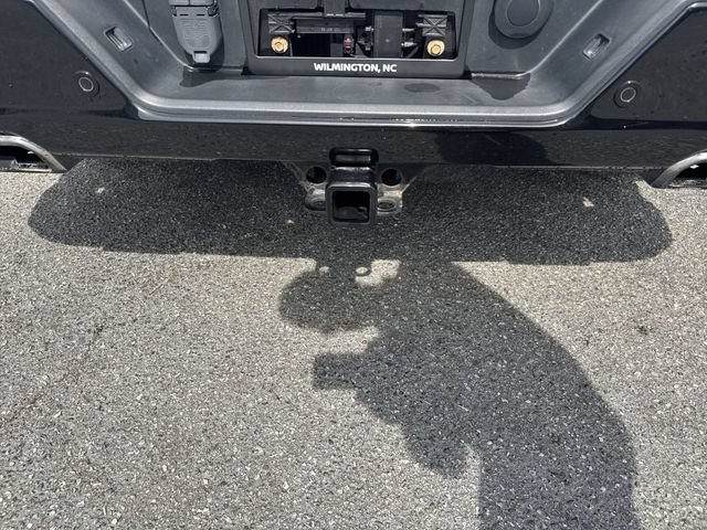 Used 2021 Chevrolet Silverado 1500 LT Trail Boss w/ Convenience Package II AWD/4WD image 13