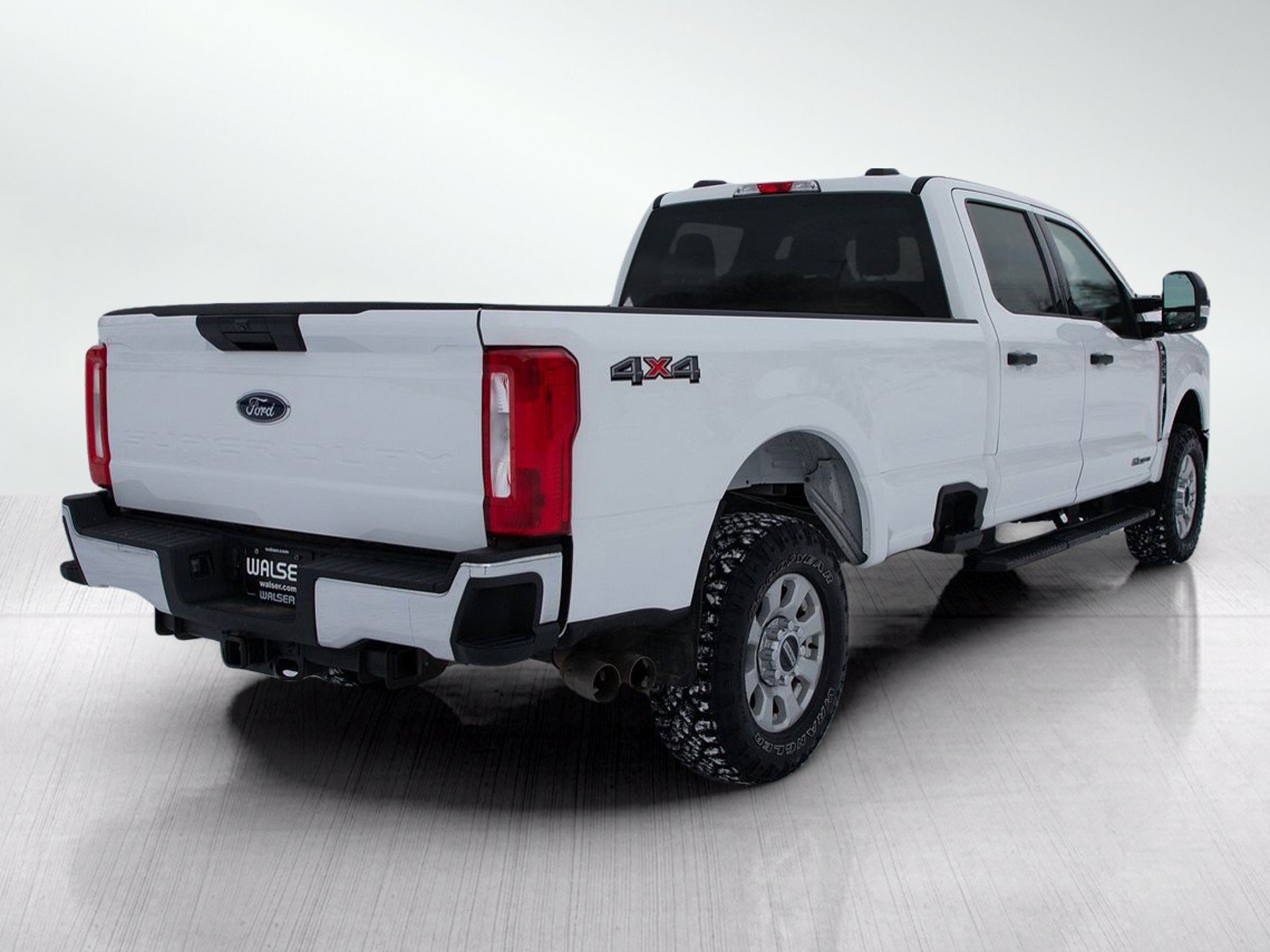 Used 2023 Ford F250 XLT AWD/4WD image 6