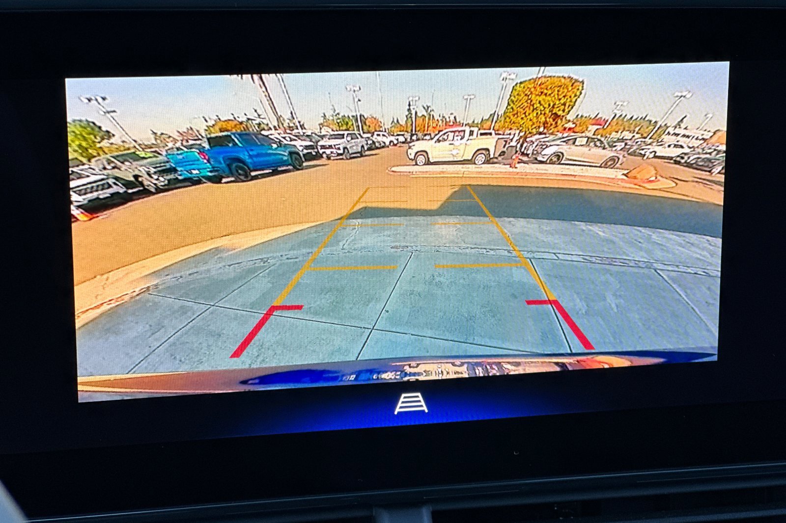 Used 2024 Chevrolet Trax LT image 28