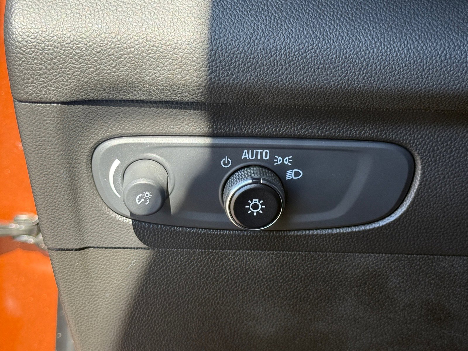 Used 2021 Buick Envision Preferred FWD image 21