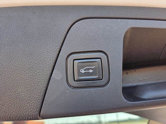 Used 2020 Buick Envision Essence AWD/4WD image 57